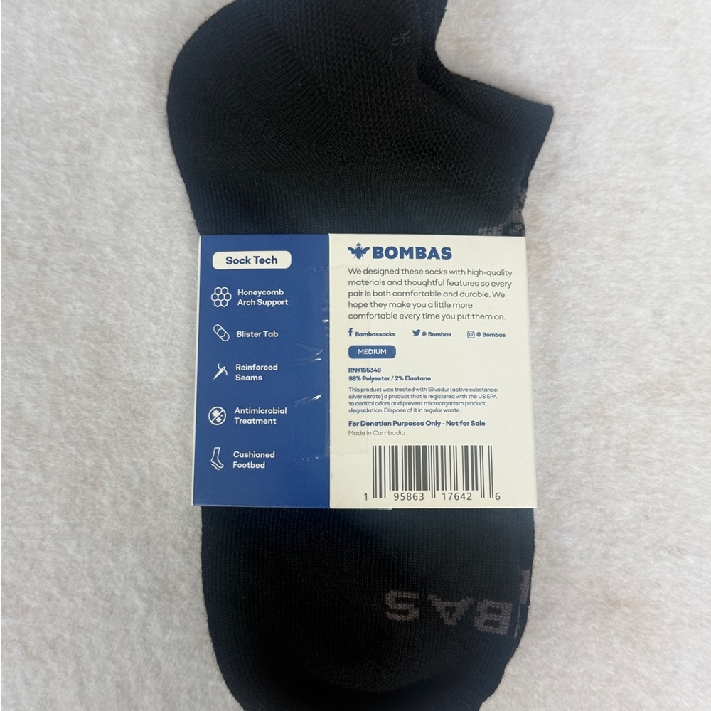 NWT Bombas unisex black medium Athletic Socks 3 pairs. Grab this deal. - Picture 5 of 5